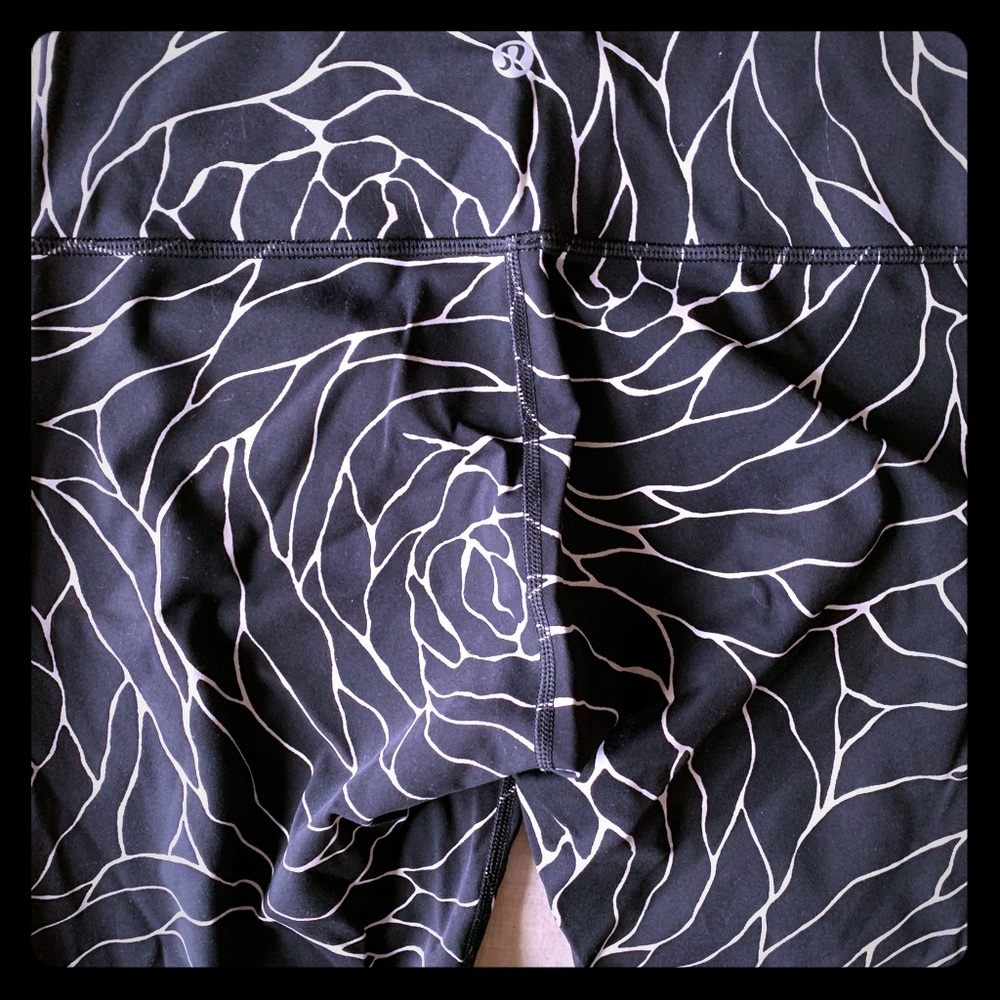Lululemon leggings